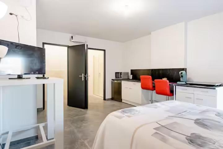 Studio De L'Avance 28M2 Fourques-sur-Garonne Exterior photo